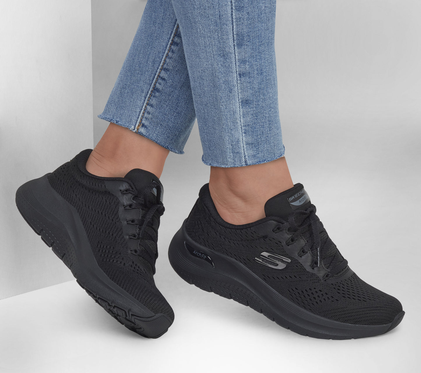 Skechers WomensArch Fit Big League Black Vegan Trainers Shoes