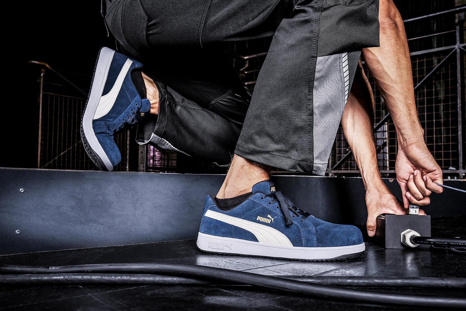 Puma navy sneakers online