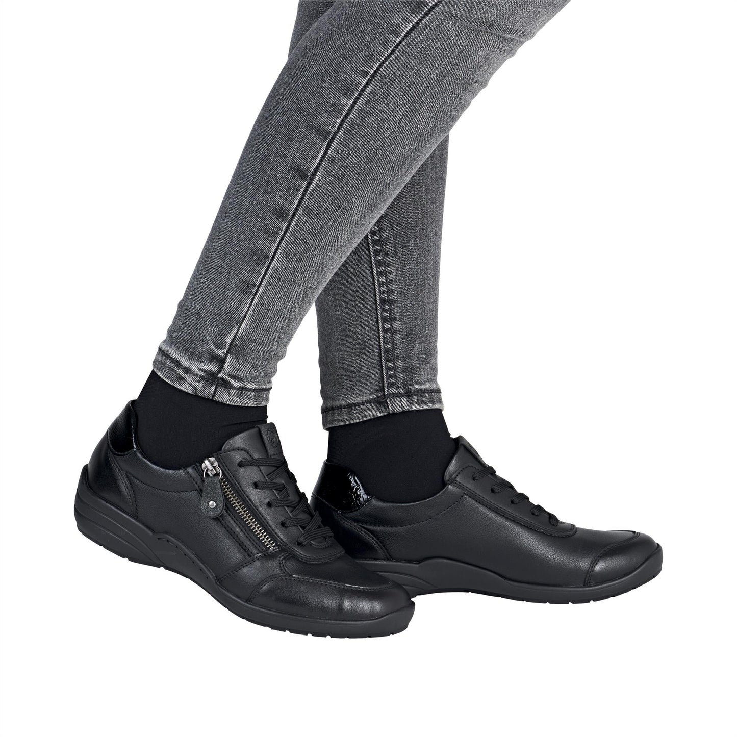 Remonte R7637-05 Women's Lightweight Extra Width Black Shoes