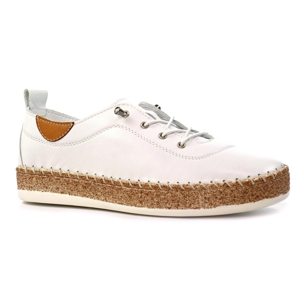 Lunar Womens Evie Leather Plimsoll FLE050