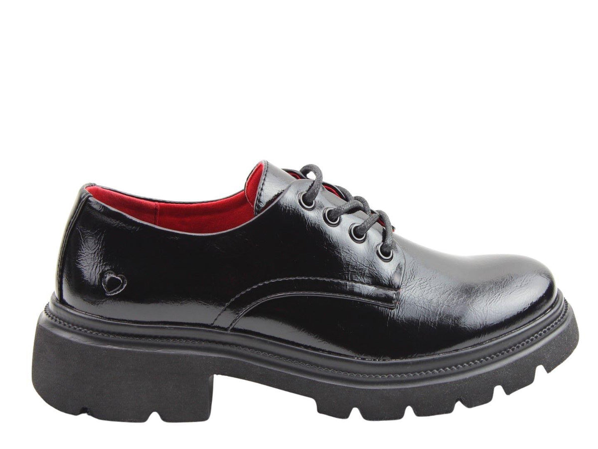 Heavenly Feet Women's Black Patent Karis Shoes